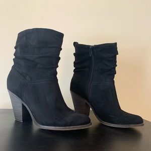 Fergalicious heeled boots - size 10